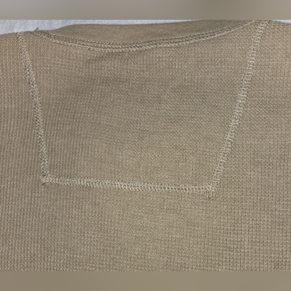 G.H.Bass & Co. Mens Long Sleeved Thermal T-Shirt Tan color, size XXL - Picture 9 of 12